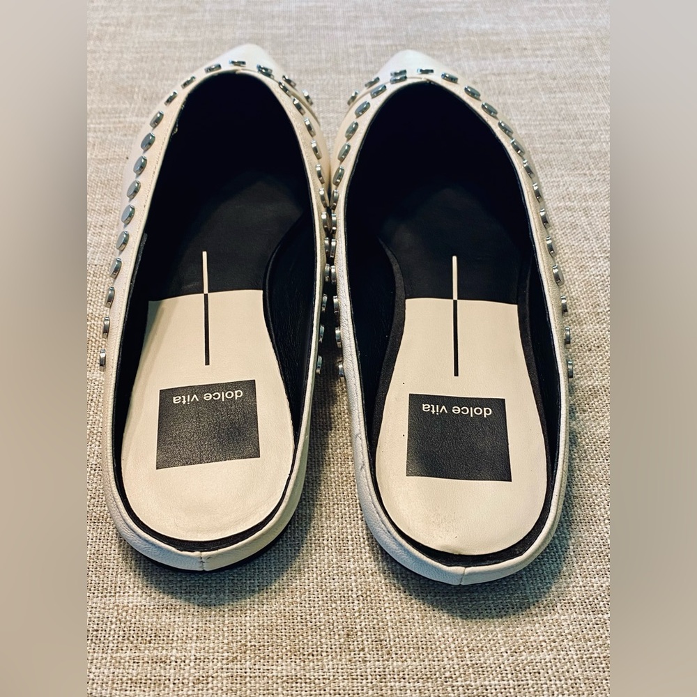 NEW Dolce Vita Ramsay ivory leather studded flats size 7 - Picture 5 of 10